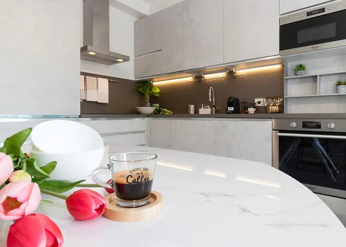 Monkey House * Riccione